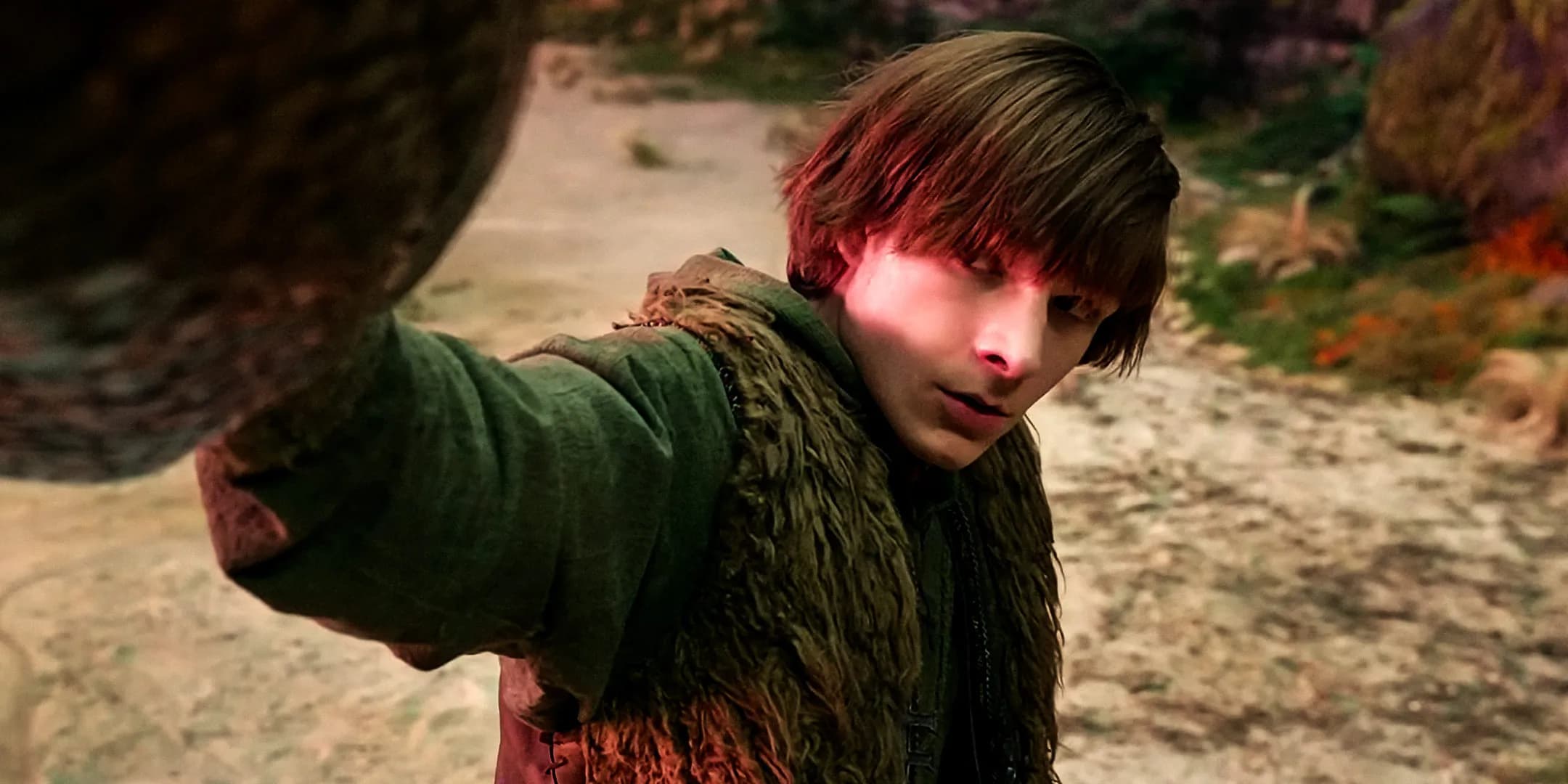 驯龙高手真人版票房超小美人鱼，梦工厂挑战迪士尼霸主地位