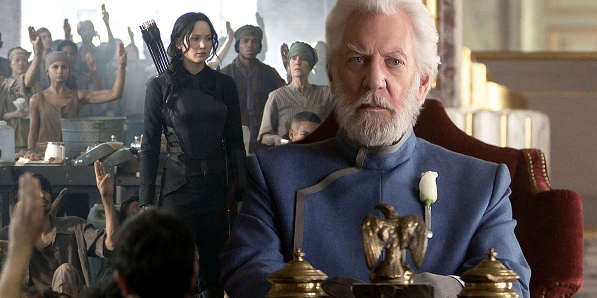 饥饿游戏鸣鸟与蛇之歌:斯诺总统的堕落之路